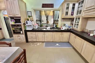 Jalan Ukay Perdana 4/2