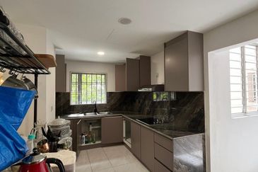 Seri Maya Condominium