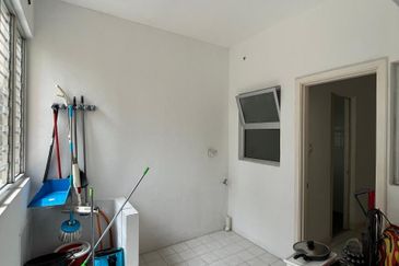 Seri Maya Condominium