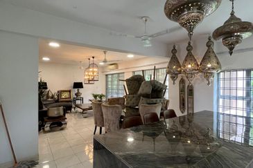 Seri Maya Condominium