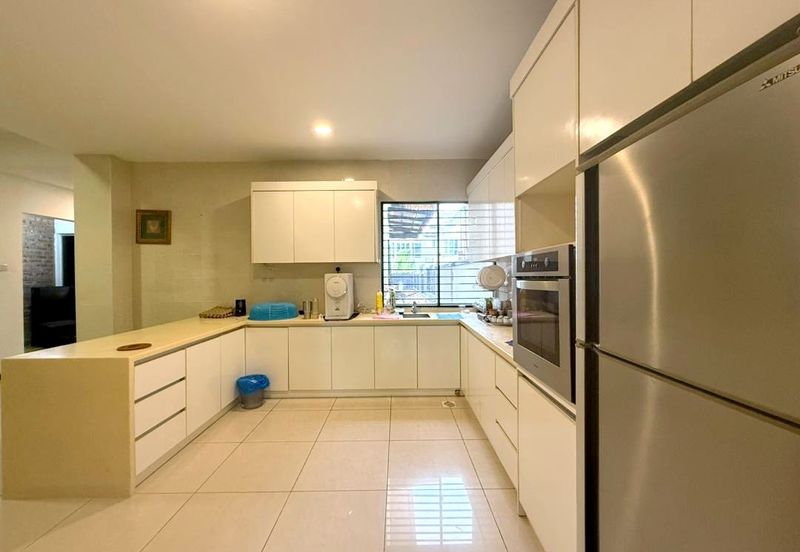 Taman Amanputra, Puchong South