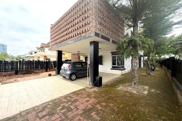 Taman Amanputra, Puchong South