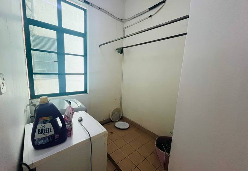 Corinthian Condominium