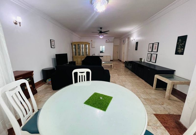 Corinthian Condominium