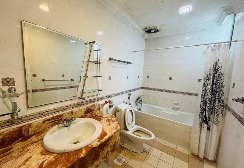 Corinthian Condominium