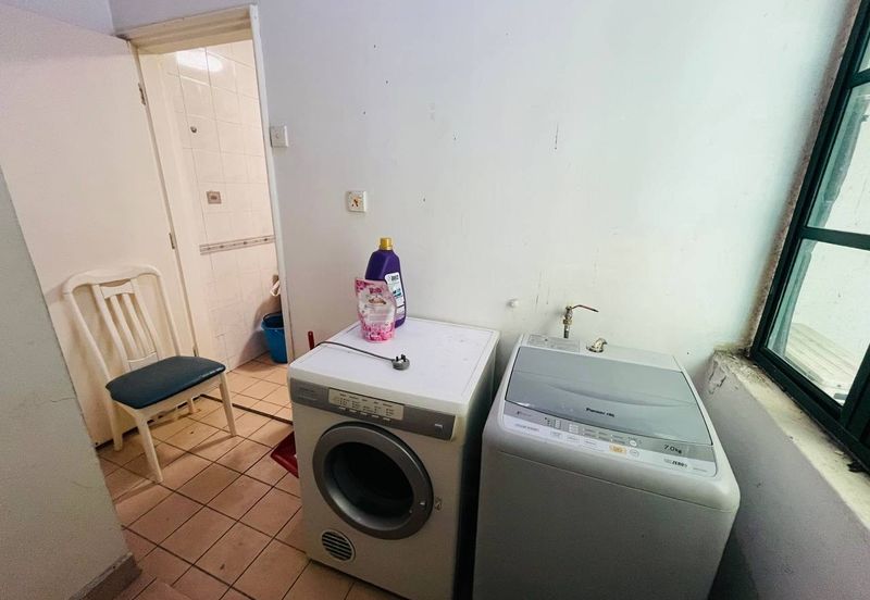 Corinthian Condominium