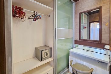 228 Selayang Condominium