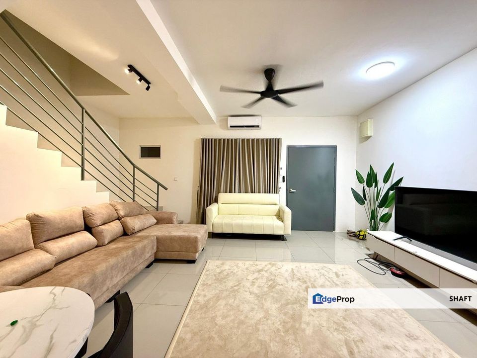 Cybersouth Kita Mekar Terrace Full Furnished , Selangor, Dengkil
