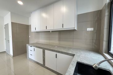 LSH33 ( Laman Seri Harmoni )