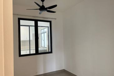 LSH33 ( Laman Seri Harmoni )