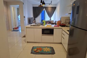 Aurora Tower @ Eco Sky