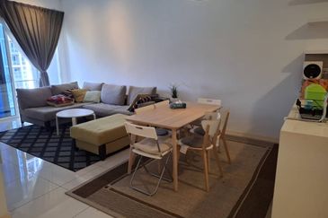 Aurora Tower @ Eco Sky