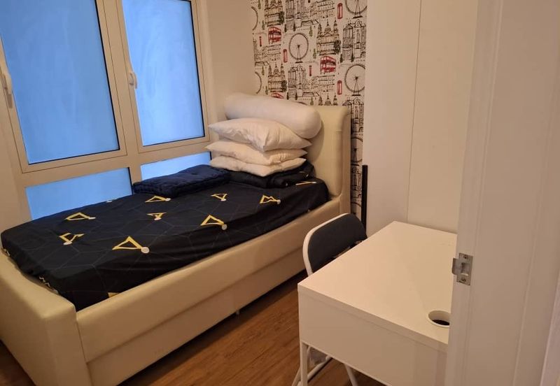 Aurora Tower @ Eco Sky