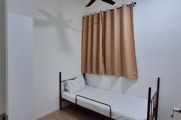 Tuan 2egacy (Tuan Residency 2)