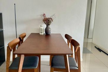 Savvy @ Riana Dutamas