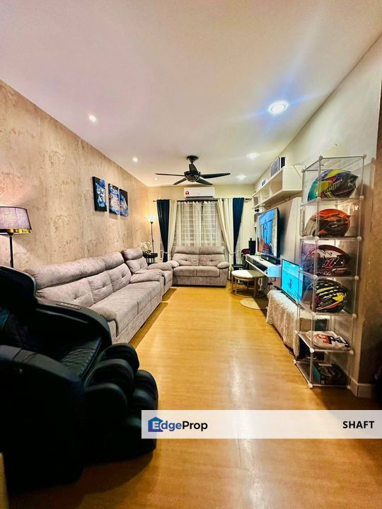 Batu Cave Banjaria Court , Selangor, Batu Caves 