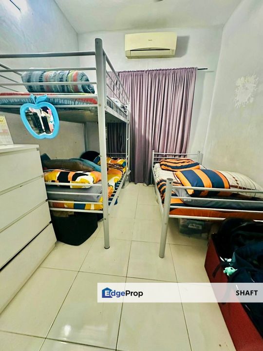 Batu Cave Banjaria Court , Selangor, Batu Caves 