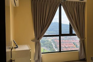 Henna Residence @ The Quartz