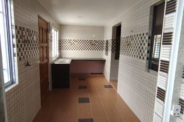 Taman Bukit Anggerik