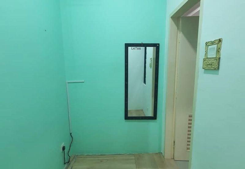 Crescent Park Townvilla