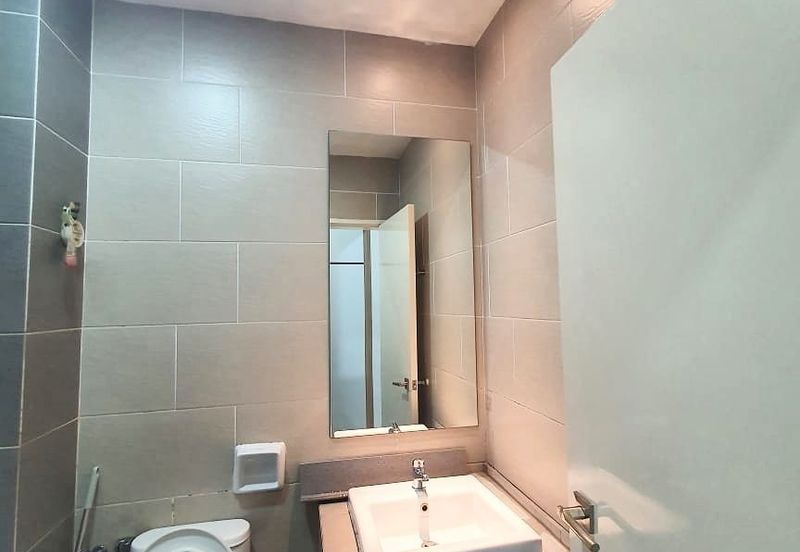 Crescent Park Townvilla