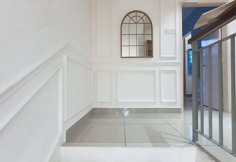 Crescent Park Townvilla