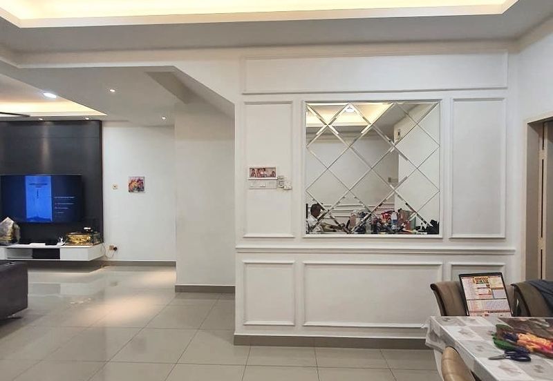 Crescent Park Townvilla