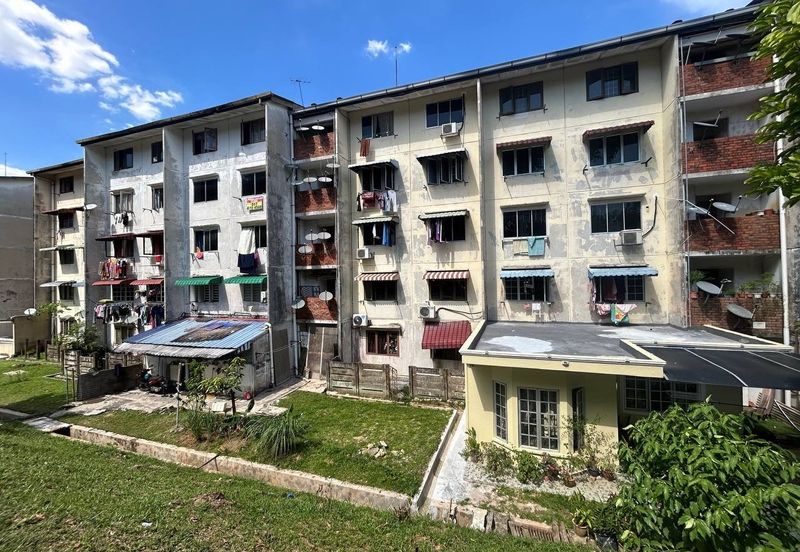 Flat PKNS AU3 (Blok 1 - 6)