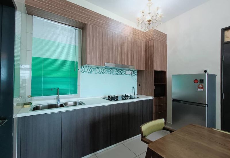 Aura Residence @ Precint 8