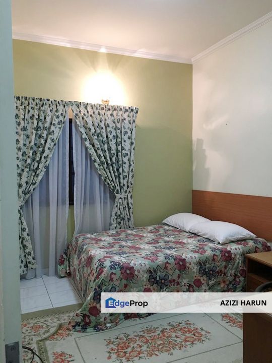 Town House Country Villa Country Heights Kajang, Selangor, Kajang