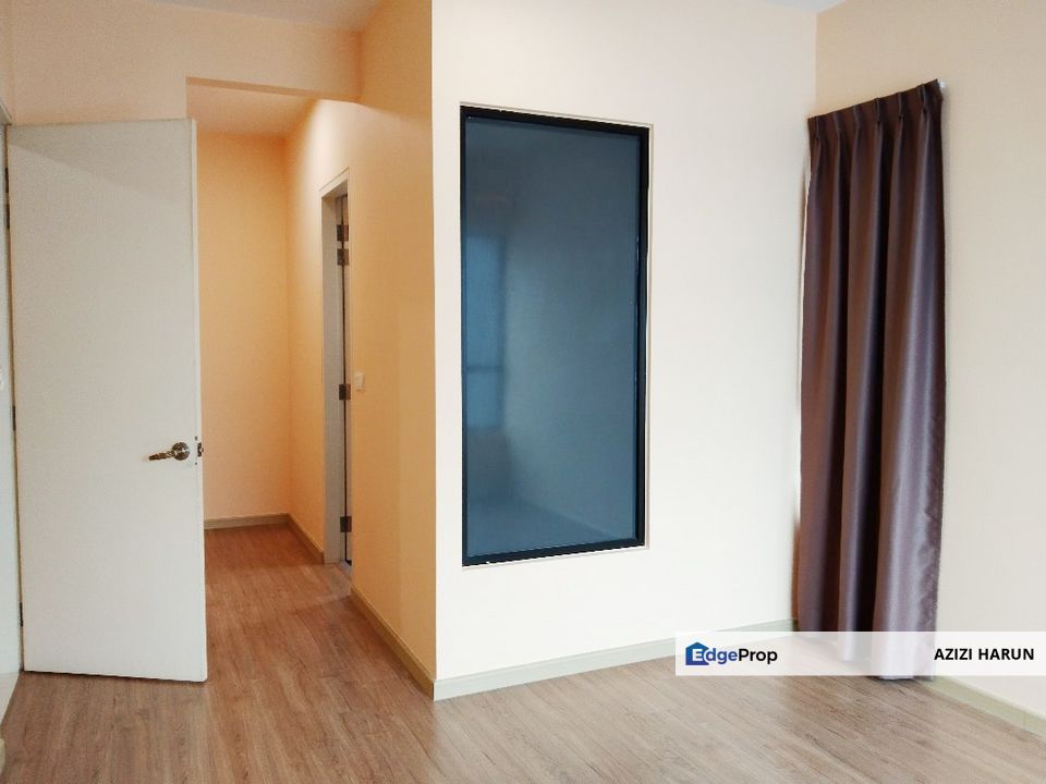 BELOW MARKET 2 PARKING MKH Boulevard Condominium Kajang Selangor, Selangor, Kajang