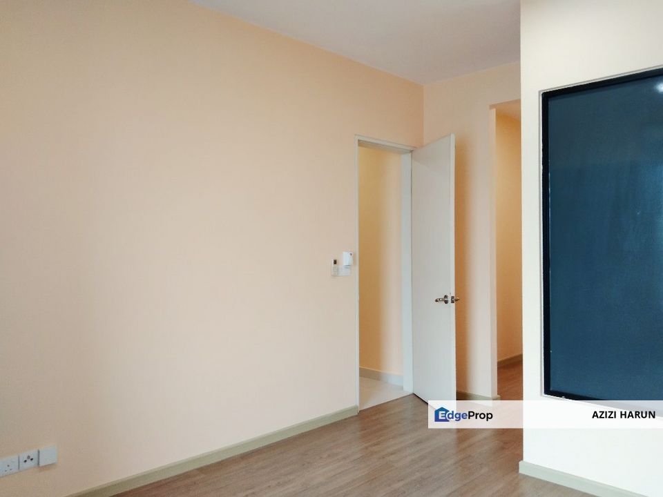 BELOW MARKET 2 PARKING MKH Boulevard Condominium Kajang Selangor, Selangor, Kajang