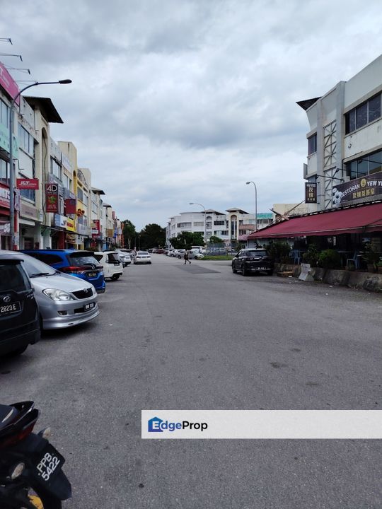 READY TENANT 3 Storey Shop Lot Taman Kajang Prima, Selangor, Kajang