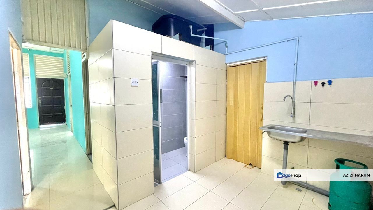 RUMAH CANTIK Single Storey Taman Sri Nanding Hulu Langat, Selangor, Hulu Langat