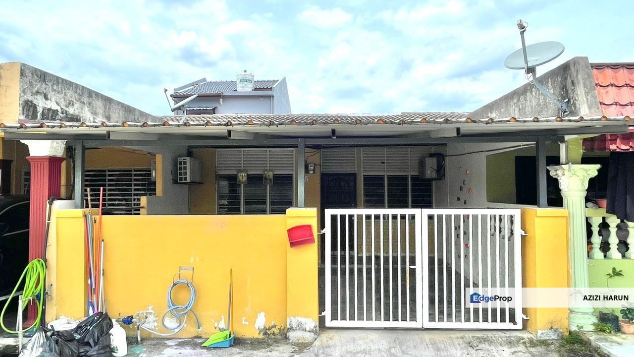 RUMAH CANTIK Single Storey Taman Sri Nanding Hulu Langat, Selangor, Hulu Langat