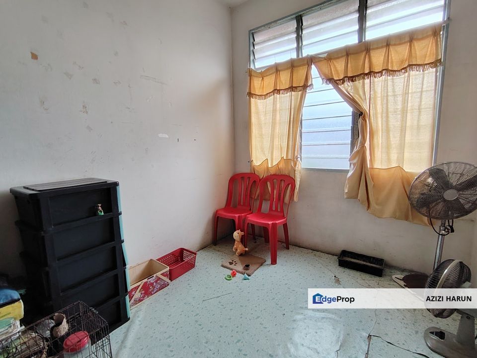 Flat Kelompok Camar Tasik Permai Ampang Full Loan, Selangor, Ampang