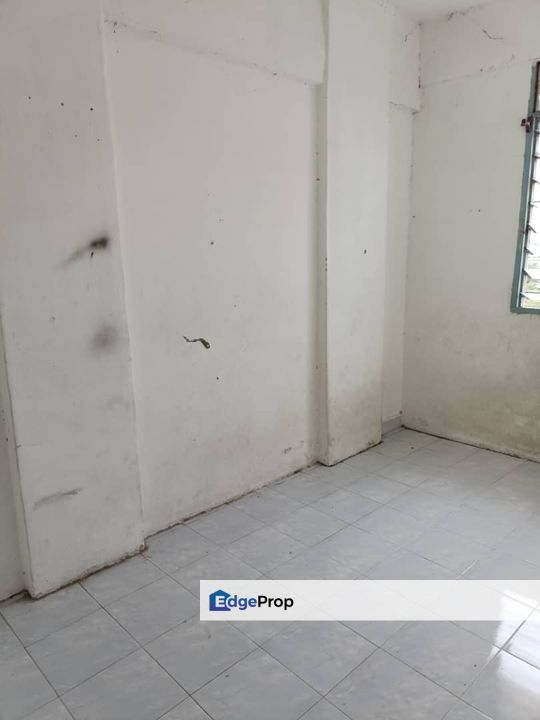 FULLY TILES | Pangsapuri Desa Mentari Block 2 Petaling Jaya, Selangor, Petaling Jaya