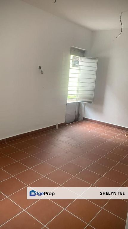 TAMAN PELANGI INDAH ULU TIRAM DOUBLE STOREY TERRACE HOUSE FOR SALE FREEHOLD NON-BUMI RENOVATED, Johor, Ulu Tiram