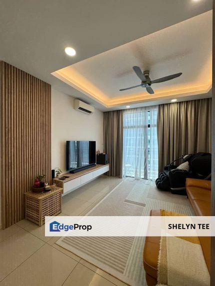 MOLEK REGENCY TAMAN MOLEK SERVICE APARTMENT FOR SALE FREEHOLD NON-BUMI DUAL KEY FULLY FURNISHED, Johor, Johor Bahru