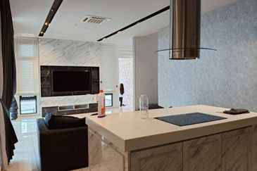 Featherstone @Eco Botanic