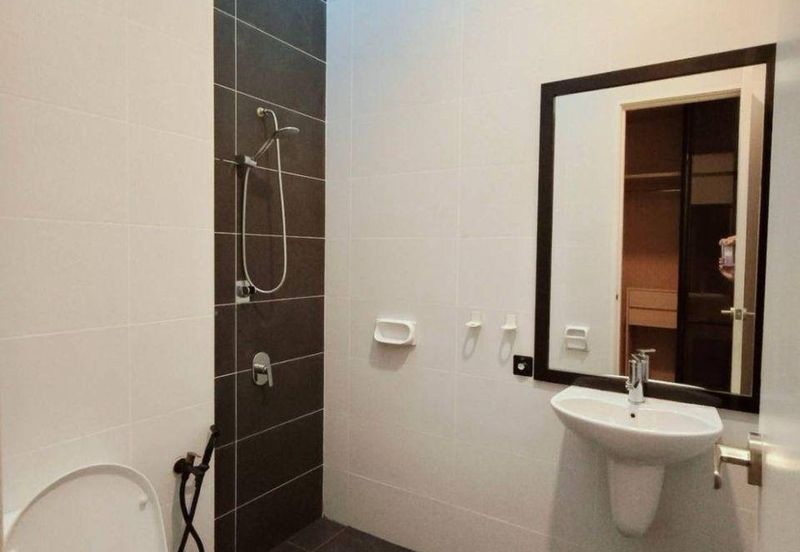 Featherstone @Eco Botanic