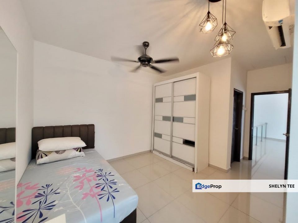 OPAL RESIDENZ SERI ALAM DOUBLE STOREY CLUSTER FOR SALE FREEHOLD TENANTED, Johor, Masai