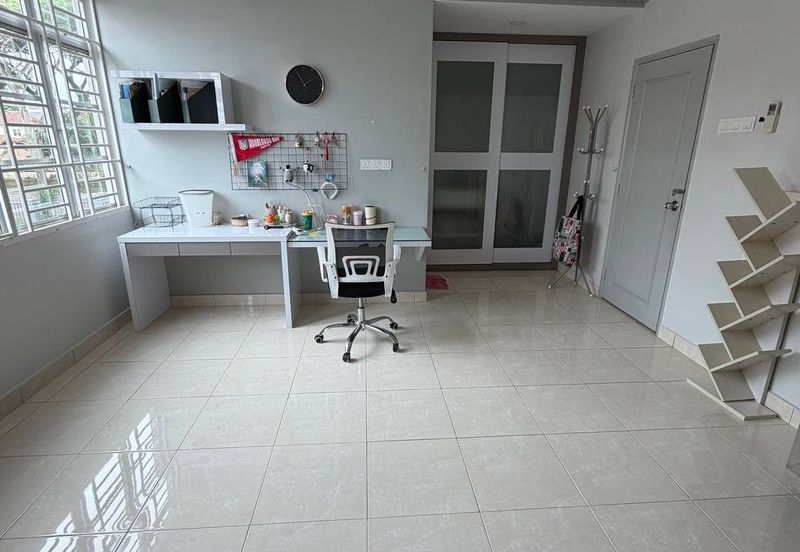 Lake Palm @ Austin Perdana