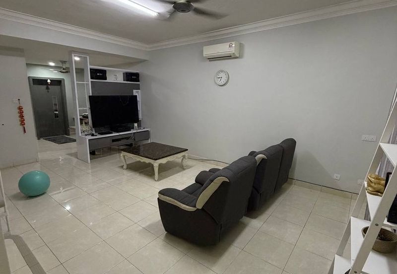 Lake Palm @ Austin Perdana