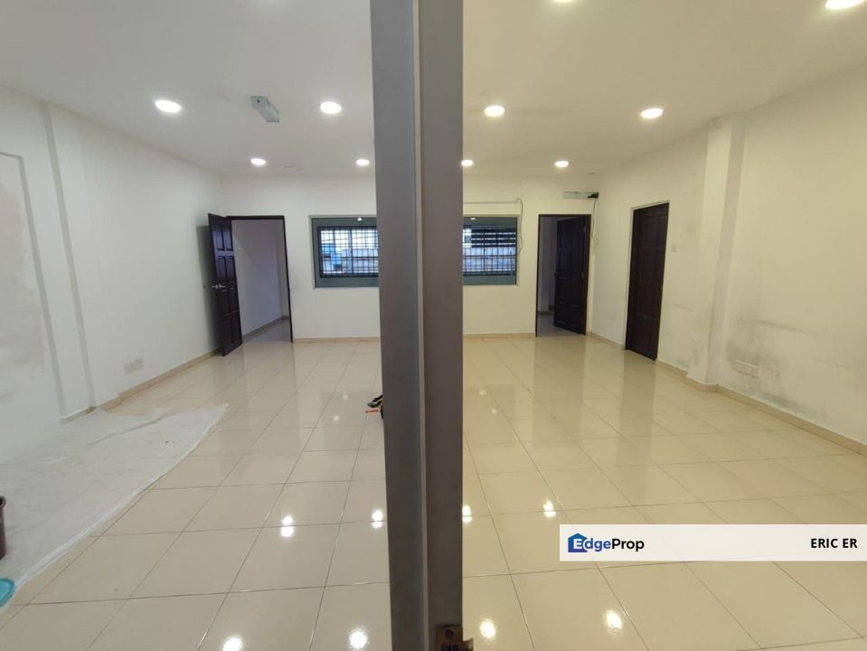 JB Town @ Jalan Kebun Teh Semi D Commercial For Rent, Johor, Johor Bahru