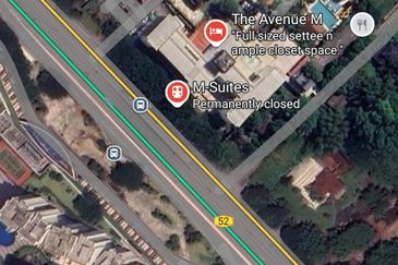 Jalan Straits View 6