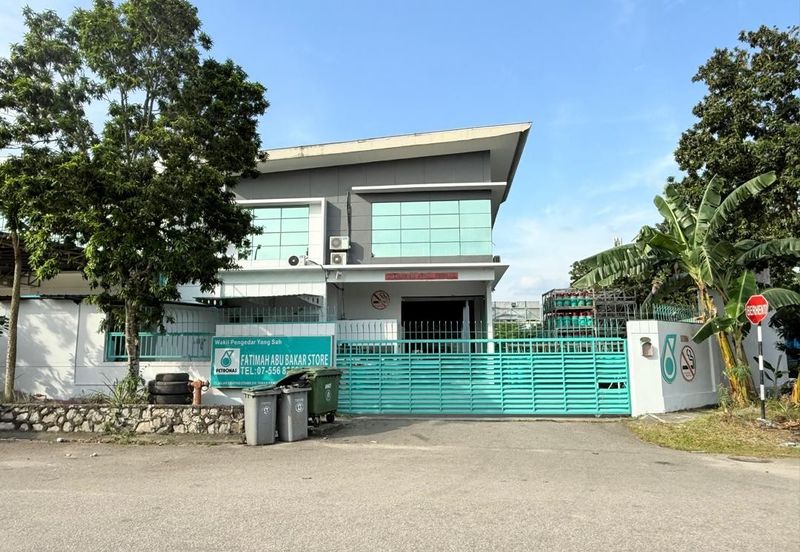 Kempas Utama Industrial Park