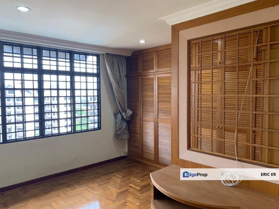 Stulang View Condominium @ Taman Pelangi Pent House For Sale, Johor, Johor Bahru