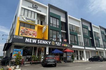 Crest @ Austin Emerald 2