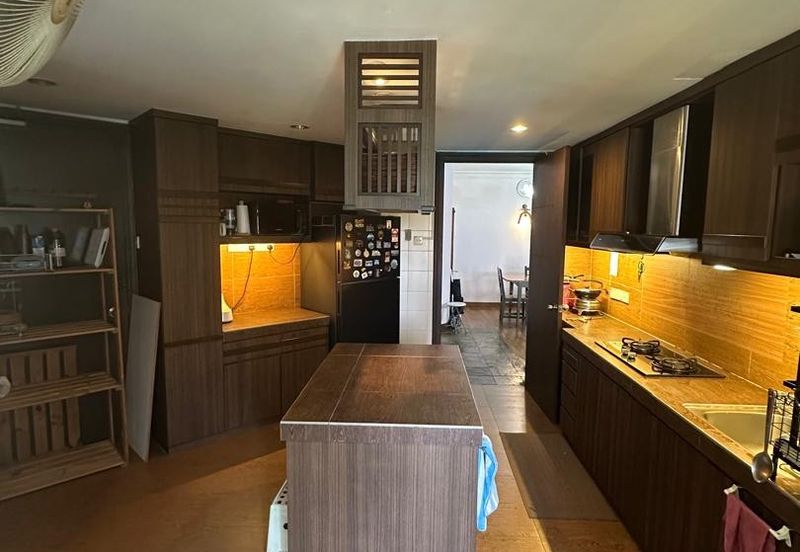 The Straits View, Bandar Baru Permas Jaya